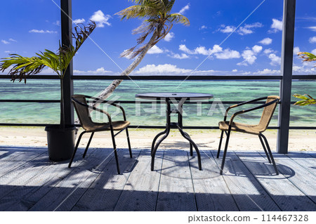Cafeteria with an ocean view (Guam)③ 114467328