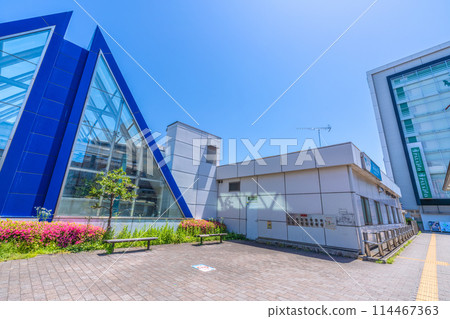 俯瞰小田急湘南台站等的日本藤澤城市景觀 114467363