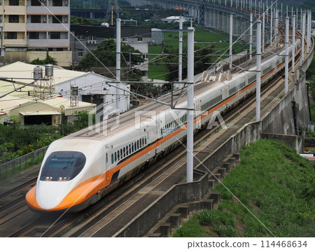 Taiwan High Speed Rail 700T Kuaiguan at the High Speed Rail Scenic Bridge 114468634