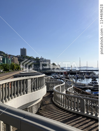 Atami Beach 114469628