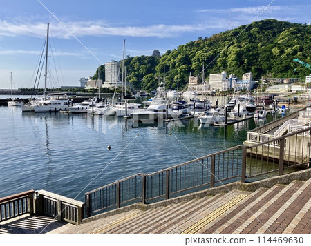 Atami Beach 114469630