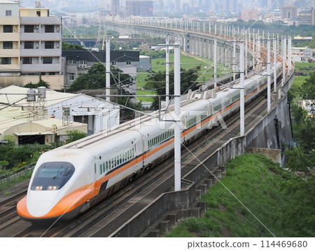 Taiwan High Speed Rail 700T Kuaiguan at the High Speed Rail Scenic Bridge 114469680