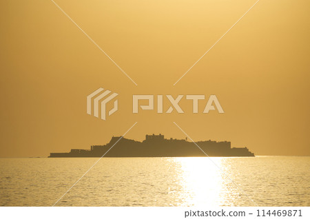 Dusk warship island (Toshima) Dusk warship island (Toshima) 114469871