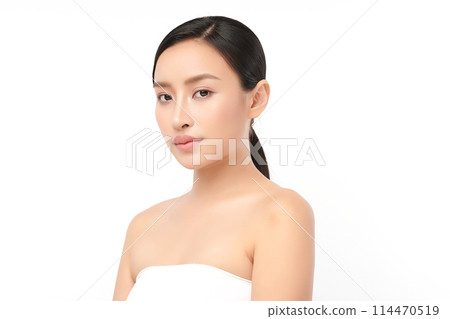 Beautiful young asian woman with clean fresh skin on white background, Face care, Facial treatment, Cosmetology, beauty and spa, Asian women portrait. Beautiful young asian woman with clean fresh skin on white background, Face care, Facial treatment, Cosmetology, beauty and spa, Asian women portrait. 114470519