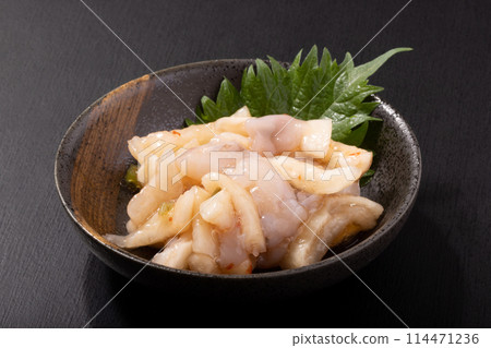 章魚芥末（米章魚、蘿蔔乾） 114471236