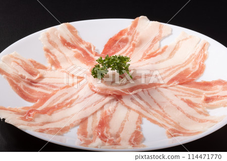 [Okinawa Agu] Pork belly for shabu-shabu 114471770