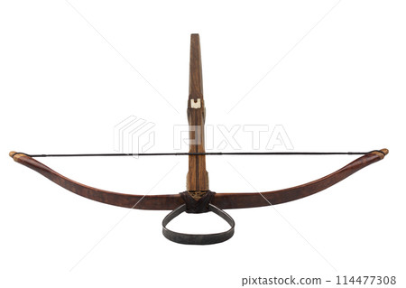 crossbow isolated on white 114477308
