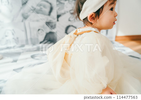 寶寶一歲生日照片 寶寶一歲生日照片 114477563