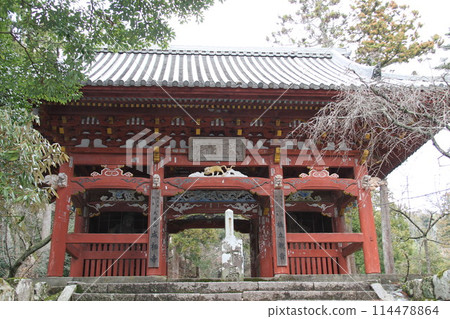 Spring scenery of Amanohashidate, Kyoto, one of the Three Most Scenic Spots of Japan 114478864