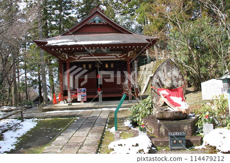 Spring scenery of Amanohashidate, Kyoto, one of the Three Most Scenic Spots of Japan 114479212