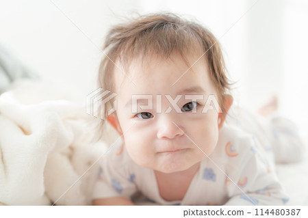 Waking up Nap Baby 114480387