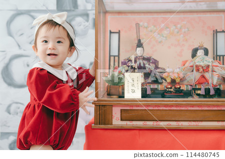 Hina dolls, Hinamatsuri, 0 years old Hina dolls, Hinamatsuri, 0 years old 114480745