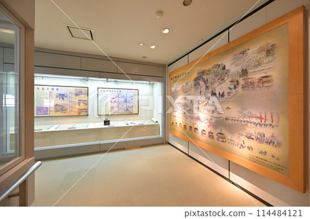 Exhibits in the exhibition room of the Daishoin (Large Study) of Sasayama Castle (Tamba Sasayama City, Hyogo Prefecture) Exhibits in the exhibition room of the Daishoin (Large Study) of Sasayama Castle (Tamba Sasayama City, Hyogo Prefecture) 114484121