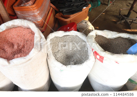 fertilizer on shop for sell 114484586