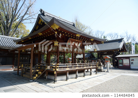 Go'o Shrine, worship hall and front gate, Kamigyo Ward, Kyoto City 114484845