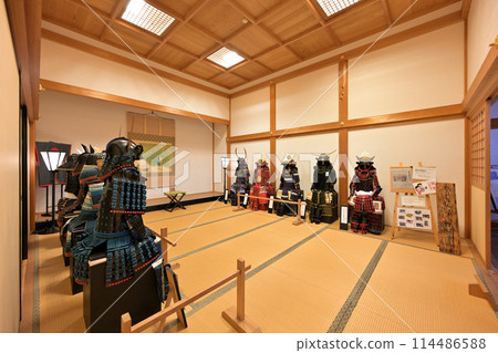 Sasayama Castle, inside the large study, Peacock Room (Tamba Sasayama City, Hyogo Prefecture) Sasayama Castle, inside the large study, Peacock Room (Tamba Sasayama City, Hyogo Prefecture) 114486588