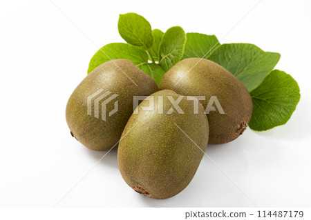 Kiwifruit on a white background_Ruby Red 114487179