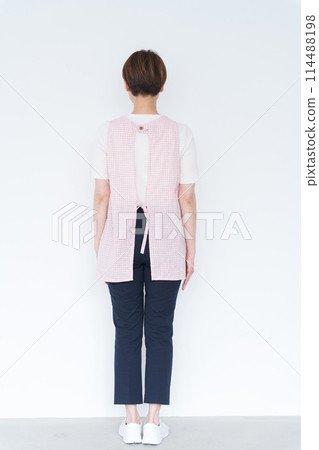 Nursery teacher's back 114488198