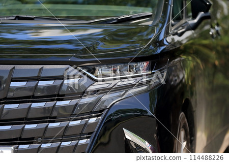 Car headlight image 114488226