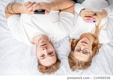 young people hurting by phones. young people hurting by phones. 114488506