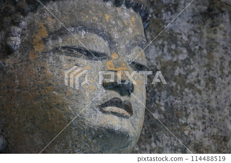 National Treasure Usuki Stone Buddhas, Hoki Stone Buddhas Group 2, First Niche "Amida Nyorai Statue, the Middle One of the Amida Triad" National Treasure Usuki Stone Buddhas, Hoki Stone Buddhas Group 2, First Niche "Amida Nyorai Statue, the Middle One of the Amida Triad" 114488519