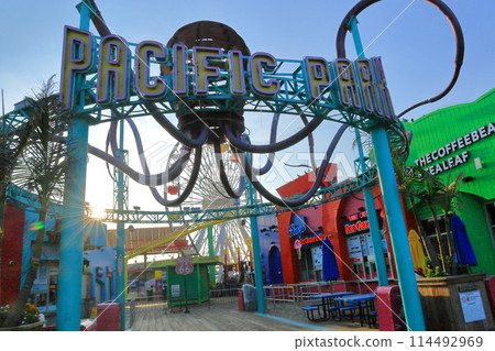 Santa Monica Beach 114492969