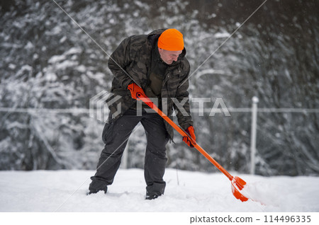 shovel, snow, winter 114496335