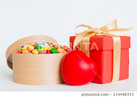 Valentine day composition 114496353