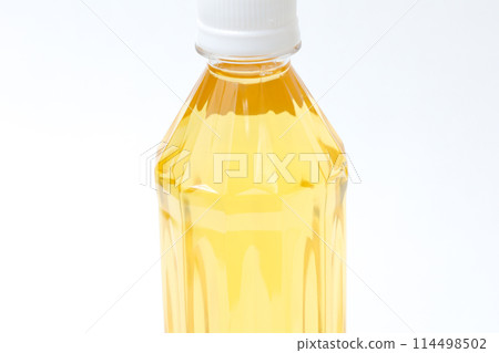 Drinking water, drinks, white background, brown, PET bottles, drinks, drinks, hydration, hydration, beverages 114498502
