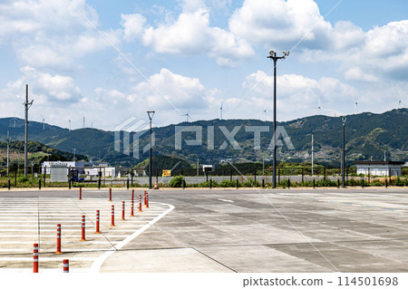 Connect Area Hamamatsu is a truck relay point adjacent to the Hamamatsu Service Area in Hamamatsu City, Shizuoka Prefecture. 114501698