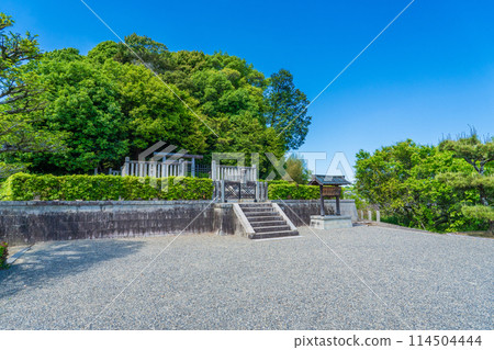 Asuka Village, Nara Prefecture, Hikuma Ouchi Tomb of the 40th Emperor Tenmu and the 41st Empress Jito 114504444