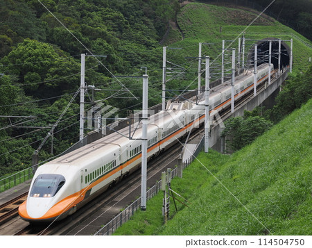 Taiwan High Speed Rail 700T Kuaiguan at the High Speed Rail Scenic Bridge 114504750