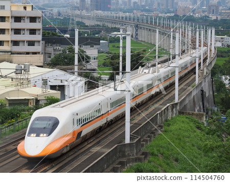 Taiwan High Speed Rail 700T Kuaiguan at the High Speed Rail Scenic Bridge 114504760