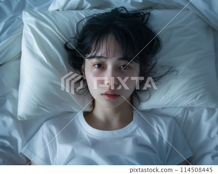 Woman suffering from insomnia 114508445