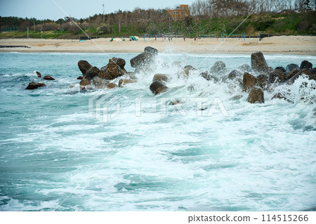 A beach A beach 114515266