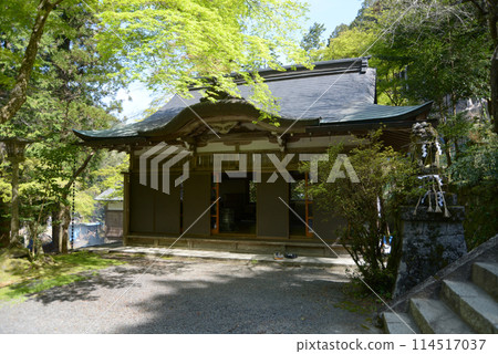 Yase Hachiman Shrine, Bugaku Hall, Sakyo Ward, Kyoto City 114517037