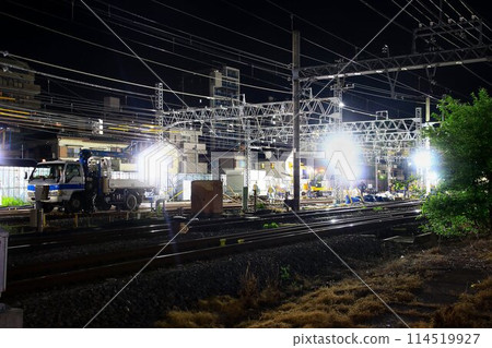 A fierce battle in the middle of the night... Track switching work underway for elevated tracks "Kasukabe to Kita-Kasukabe Station" Up Line A fierce battle in the middle of the night... Track switching work underway for elevated tracks "Kasukabe to Kita-Kasukabe Station" Up Line 114519927