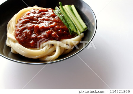 Jajamen noodles on white background 114521869