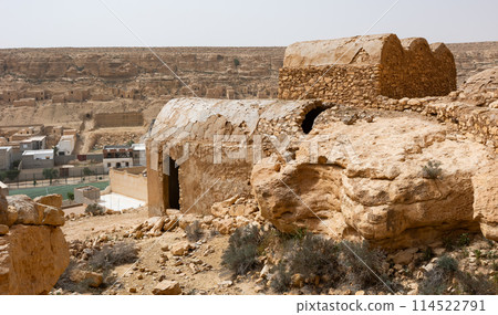 Ghomrassen, village in south-eastern Tunisia 114522791