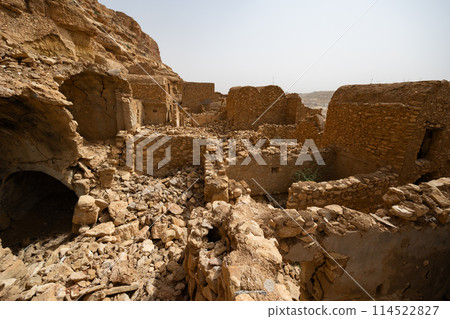 Ghomrassen, village in south-eastern Tunisia 114522827