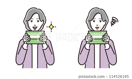 一群高級女性看著她們的銀行存摺 114526195