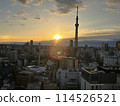 Scenery with the morning sun and the Skytree 114526521