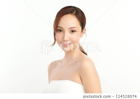 Beautiful young asian woman with clean fresh skin on white background, Face care, Facial treatment, Cosmetology, beauty and spa, Asian women portrait. 114528074