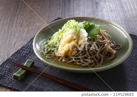 Cooled buckwheat noodles Cooled buckwheat noodles 114529683