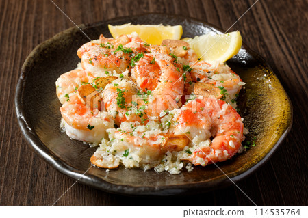 garlic shrimp  114535764