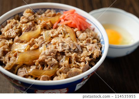 beef bowl  114535955