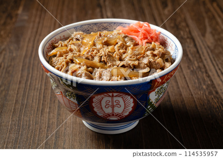 牛肉飯 114535957