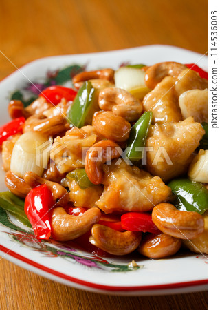 腰果炒雞肉 114536003