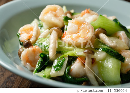 中式炒蝦與高麗菜 114536034