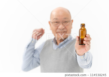 Senior man, nutritional drink, hand Senior man, nutritional drink, hand 114538245